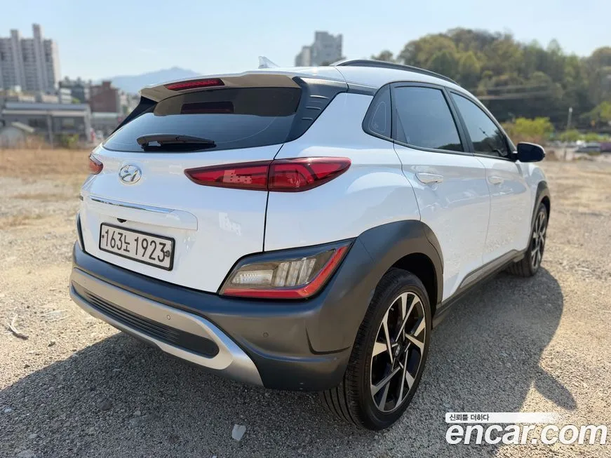 Hyundai Kona — фото 10