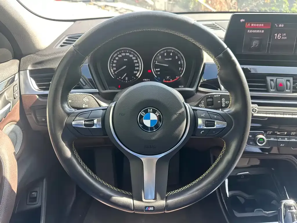 BMW X2 — фото 4