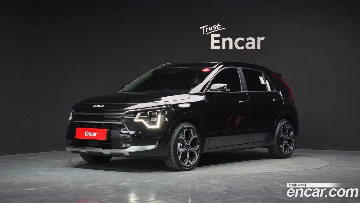 Kia Niro — фото 1