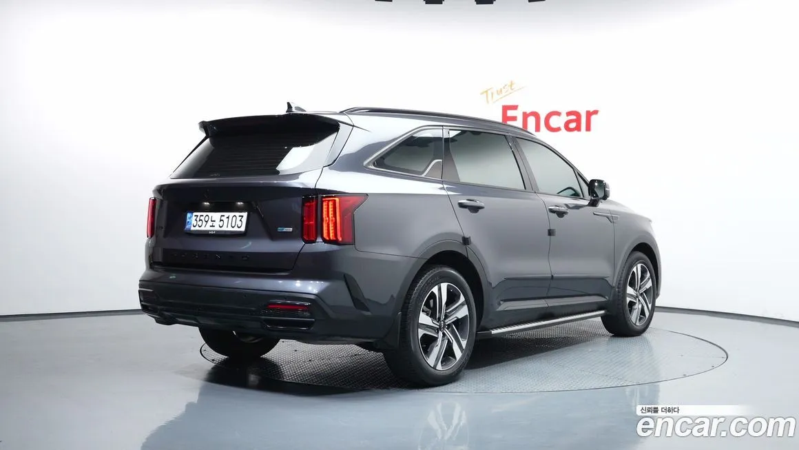 Kia Sorento — фото 3