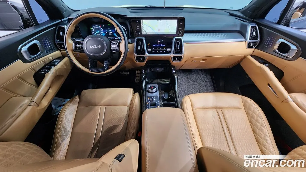 Kia Sorento — фото 8