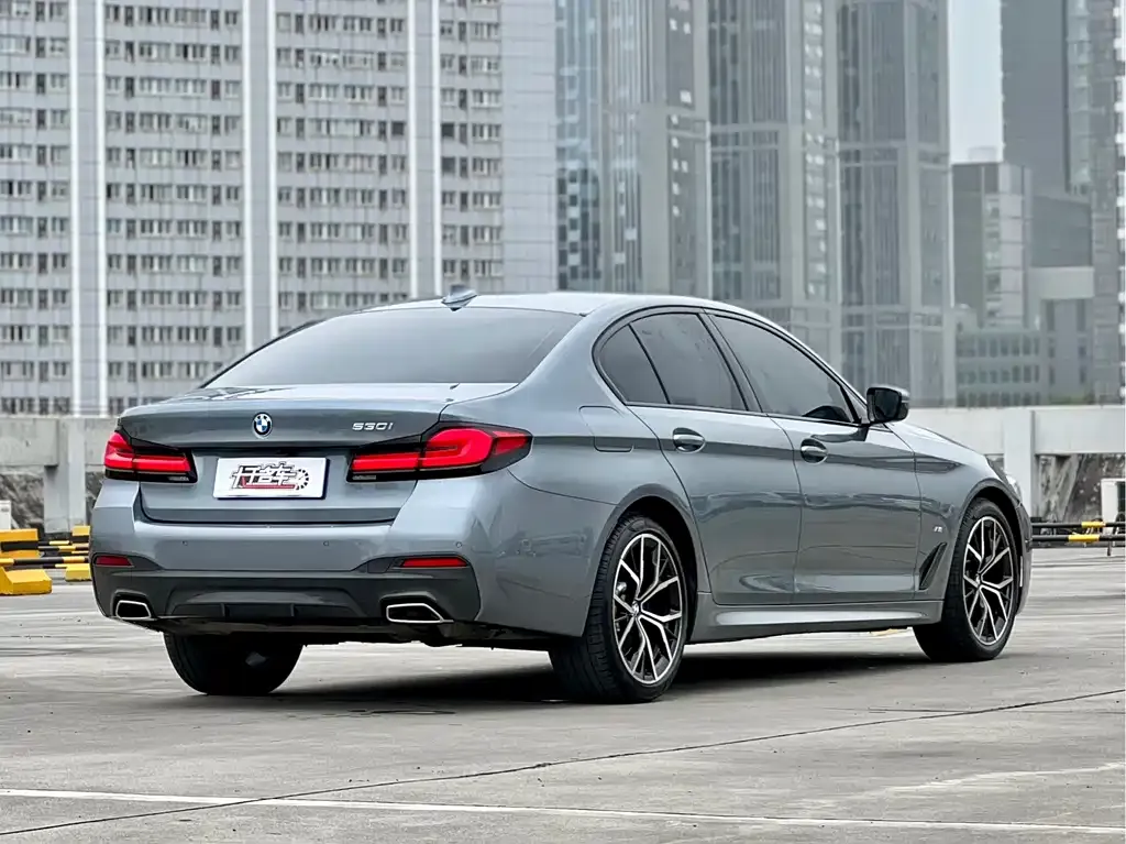 BMW 5 Series (Import) — фото 4
