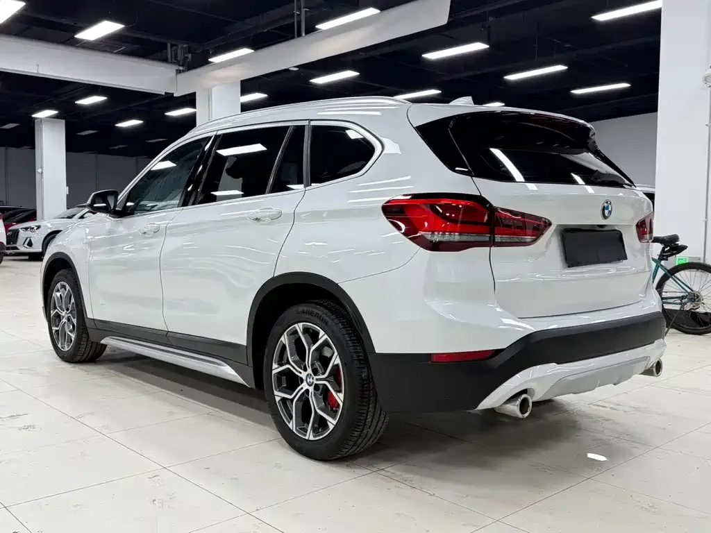 BMW X1 — фото 3