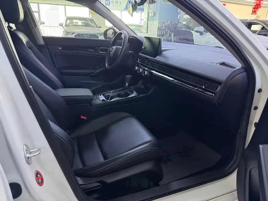 Honda Civic — фото 2