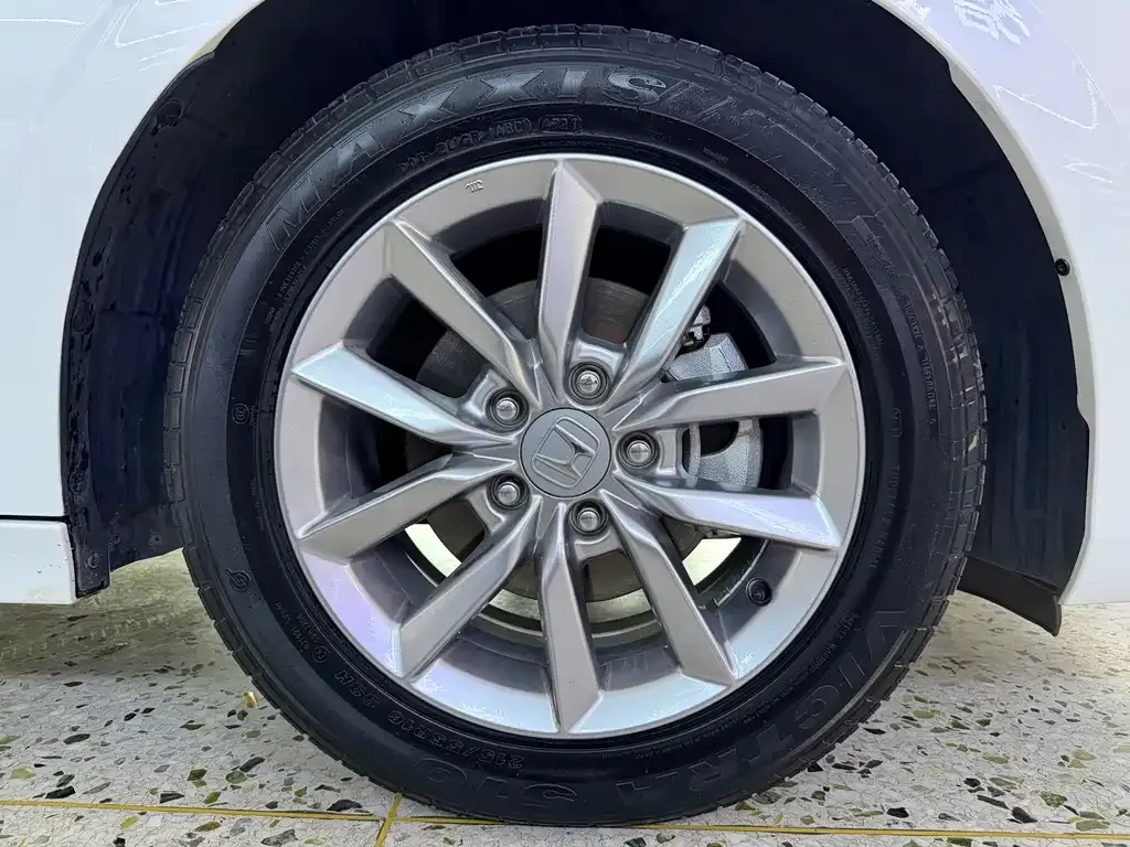 Honda Civic — фото 10