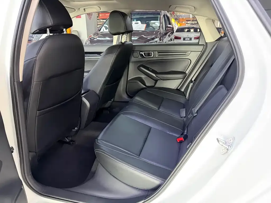 Honda Civic — фото 5