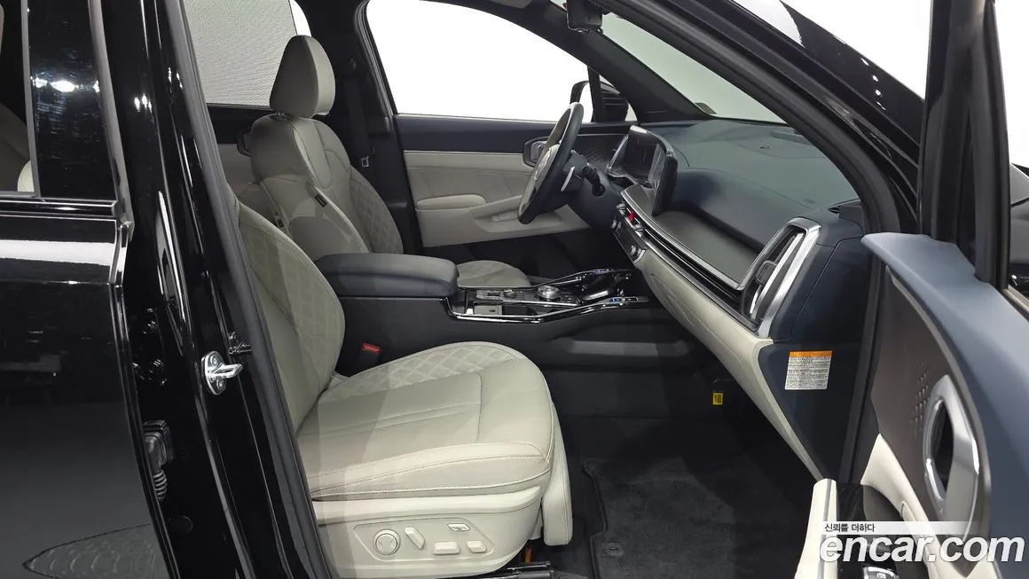 Kia Sorento — фото 7