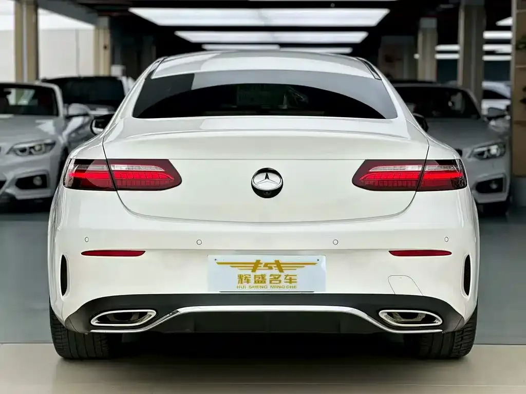 Mercedes-Benz E-Class (Import) — фото 3