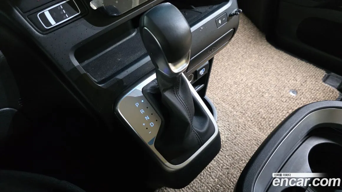 Hyundai Staria — фото 10