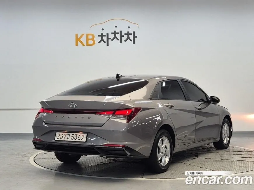 Hyundai AVANTE — фото 9