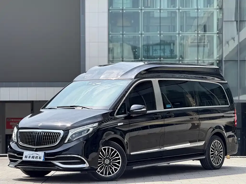 Mercedes-Benz V-Class — фото 5