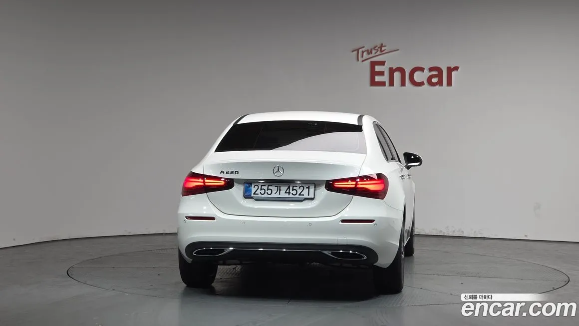 Mercedes-Benz A-Class — фото 3