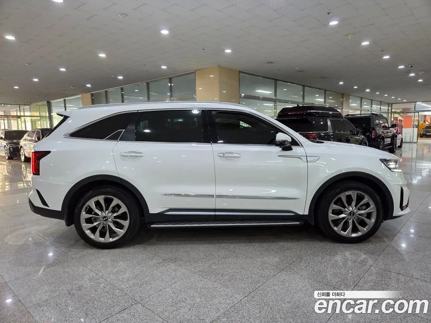 Kia Sorento — фото 3