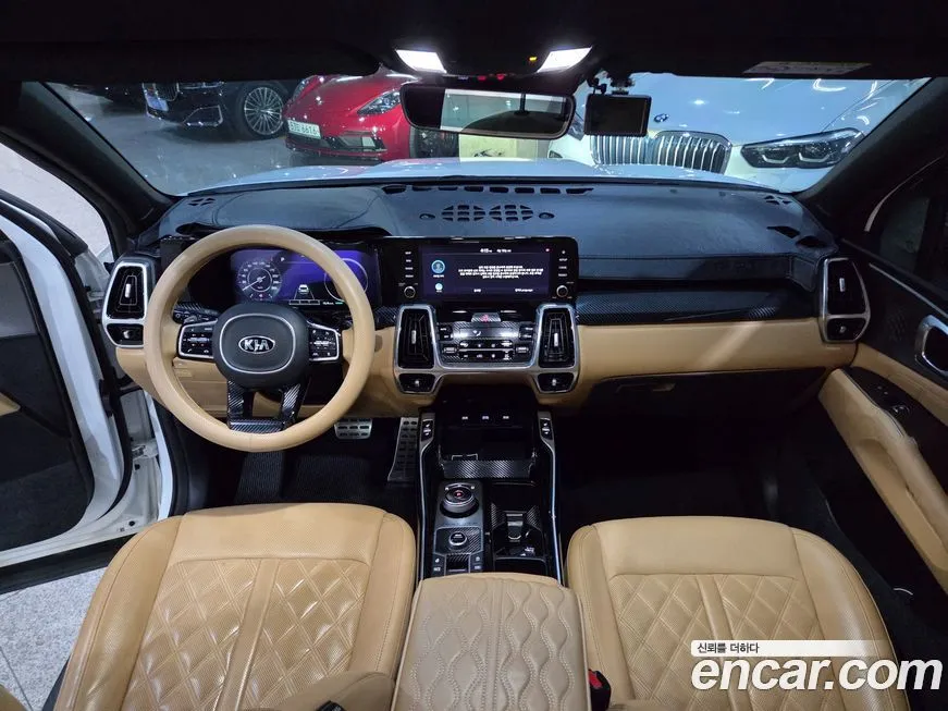 Kia Sorento — фото 10
