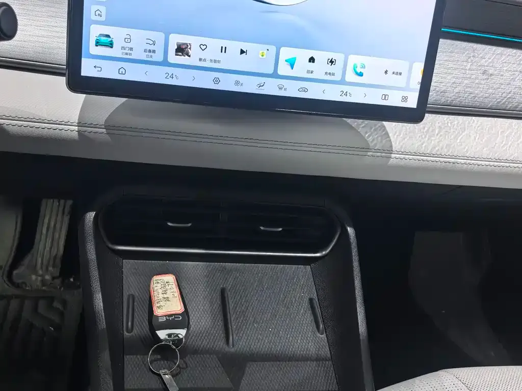 BYD Seal 05 DM-i — фото 7