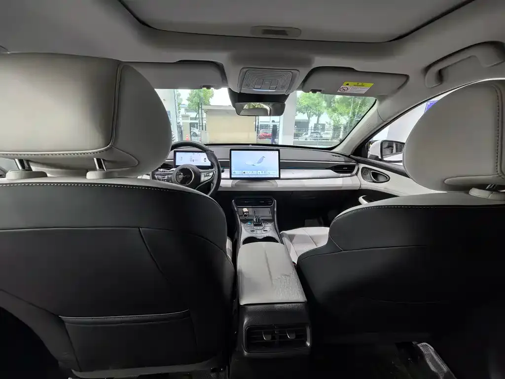 BYD Seal 05 DM-i — фото 2
