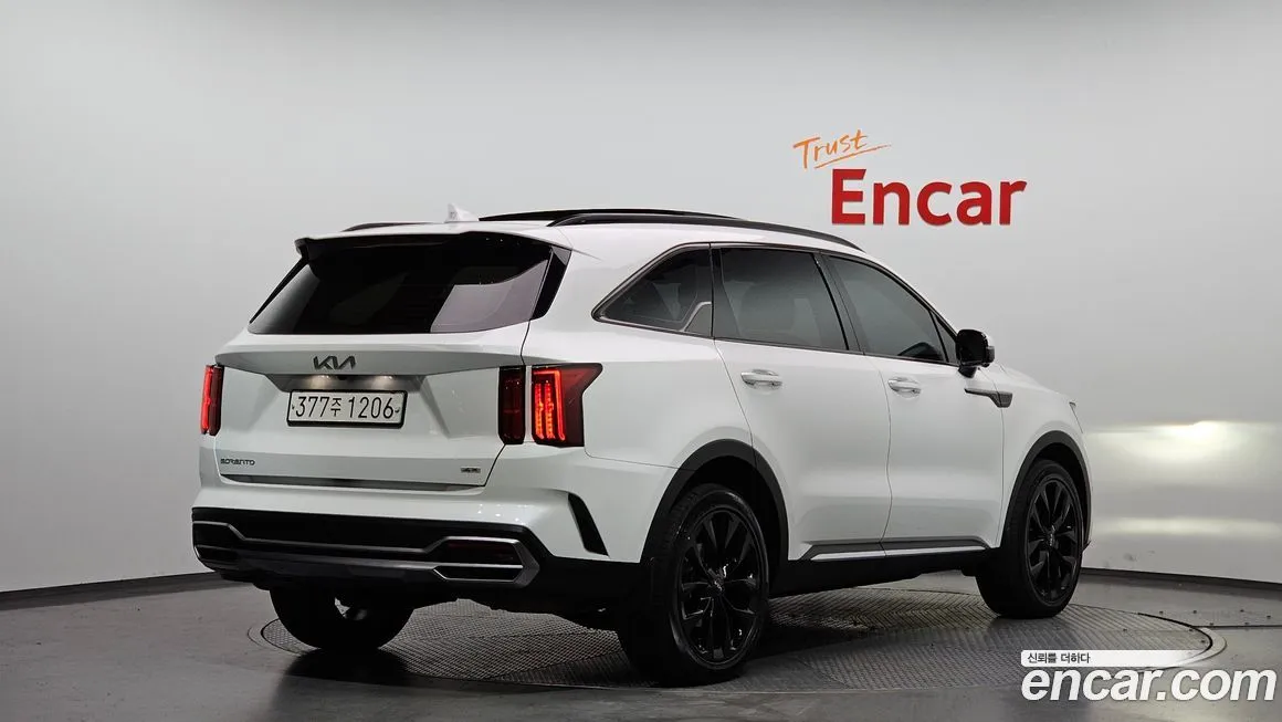 Kia Sorento — фото 5