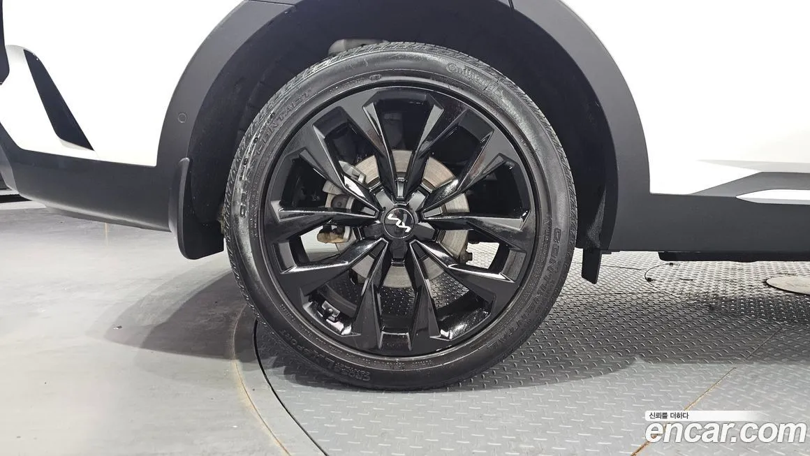 Kia Sorento — фото 8