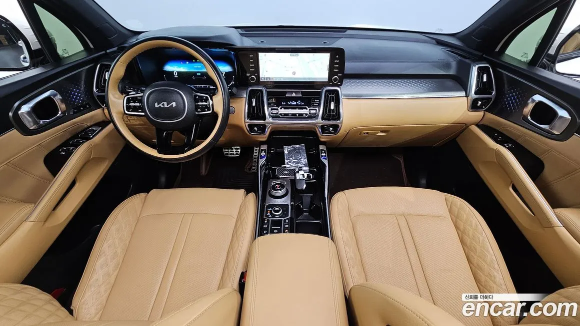 Kia Sorento — фото 7