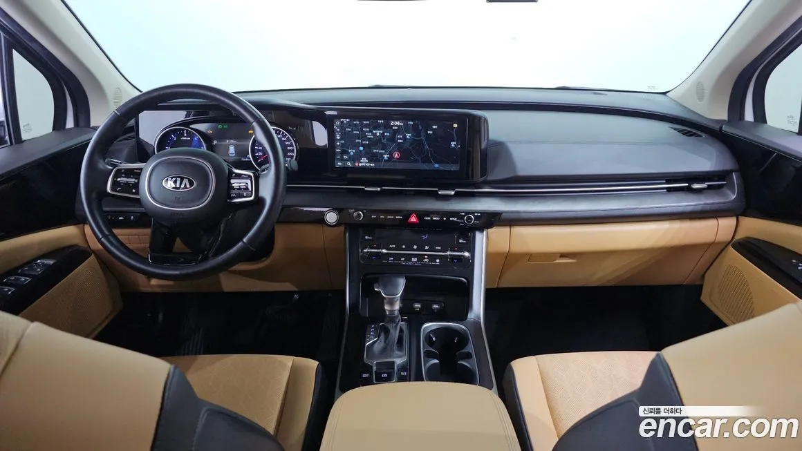 Kia Carnival — фото 10
