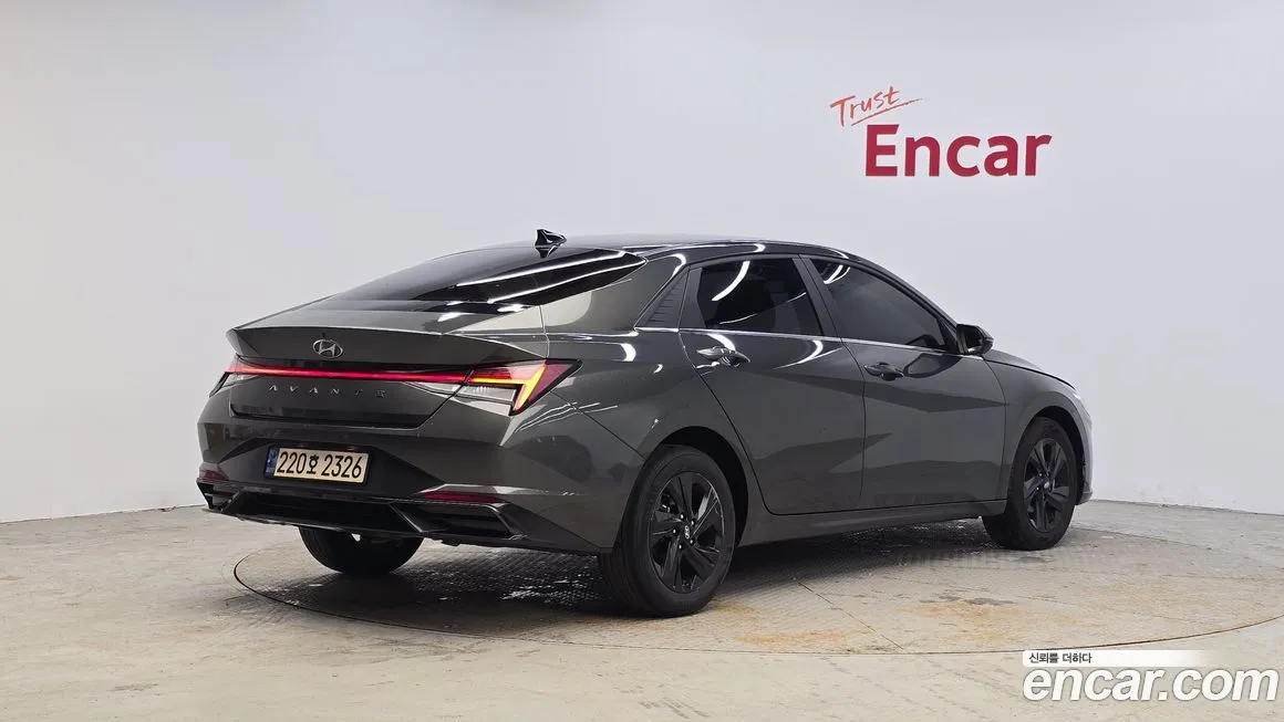Hyundai AVANTE — фото 4