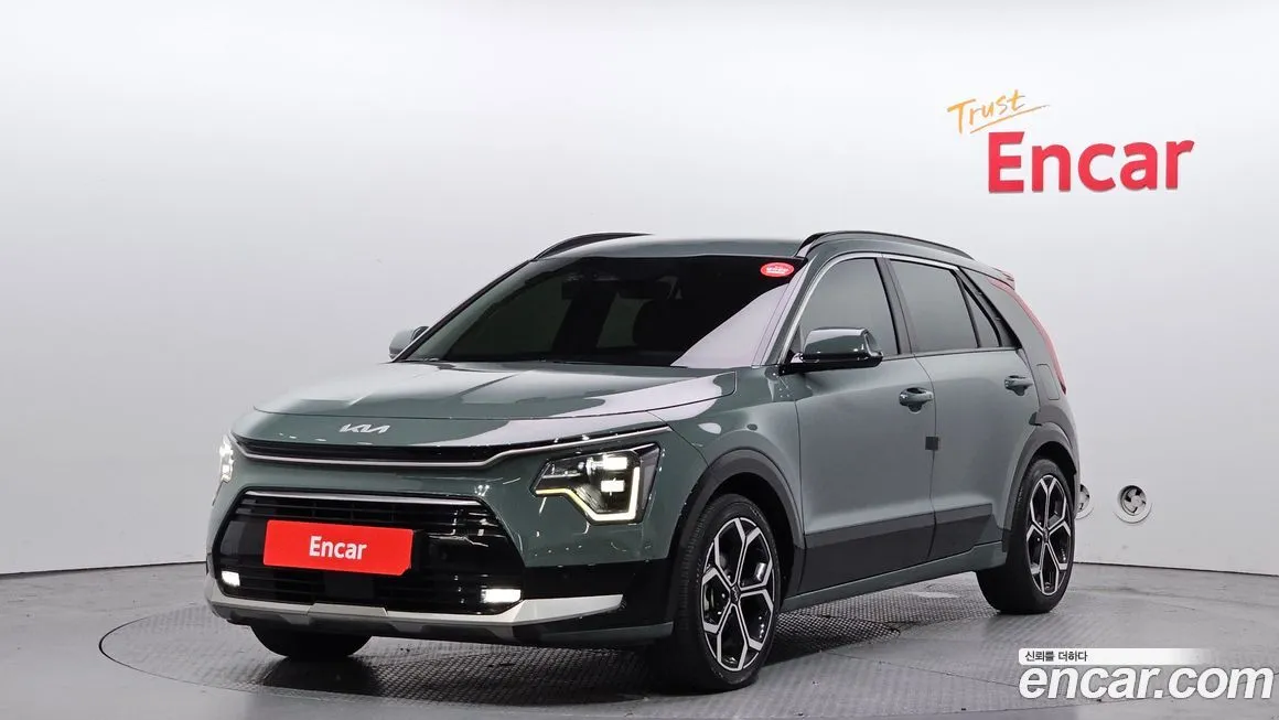 Kia Niro — фото 1