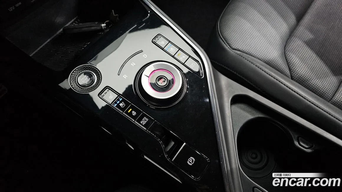 Kia Niro — фото 10