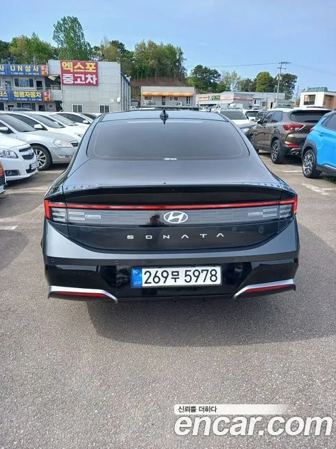 Hyundai Sonata — фото 6