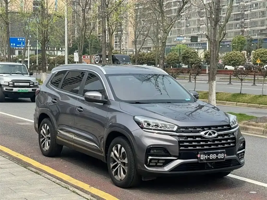 Chery Tiggo 8 — фото 9