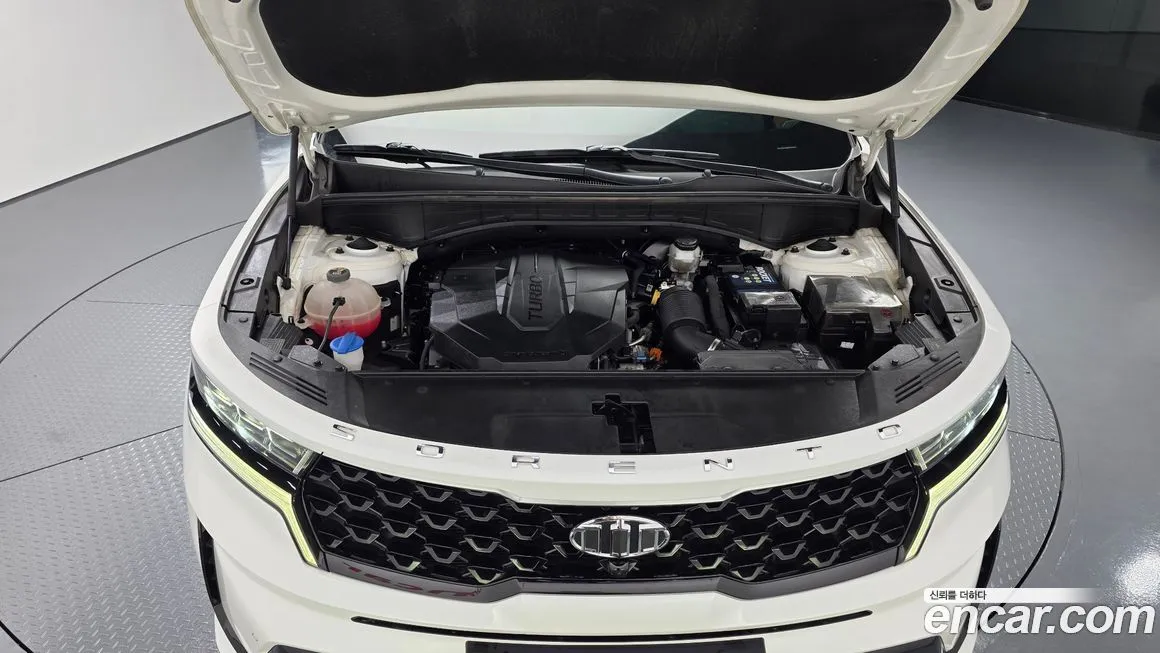 Kia Sorento — фото 7