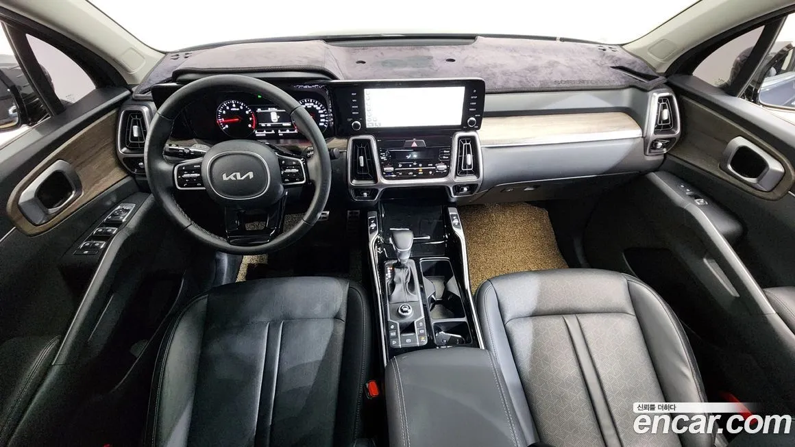 Kia Sorento — фото 9