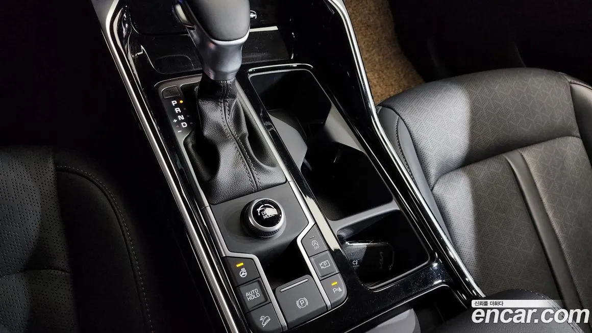 Kia Sorento — фото 6