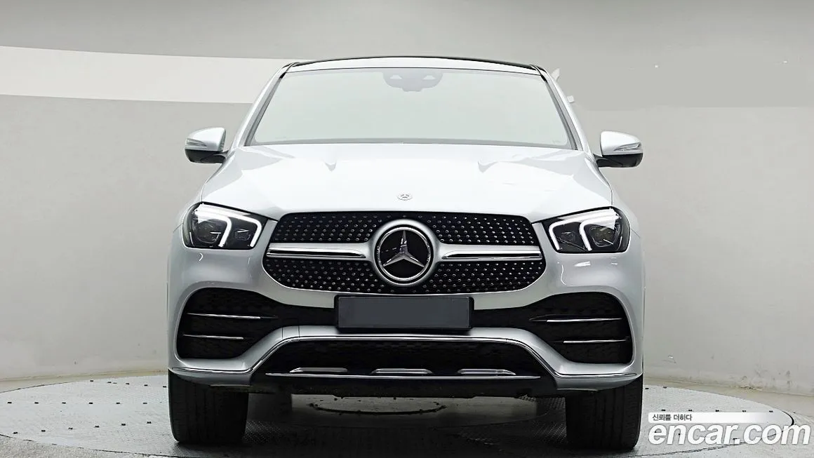 Mercedes-Benz GLE-Class — фото 6