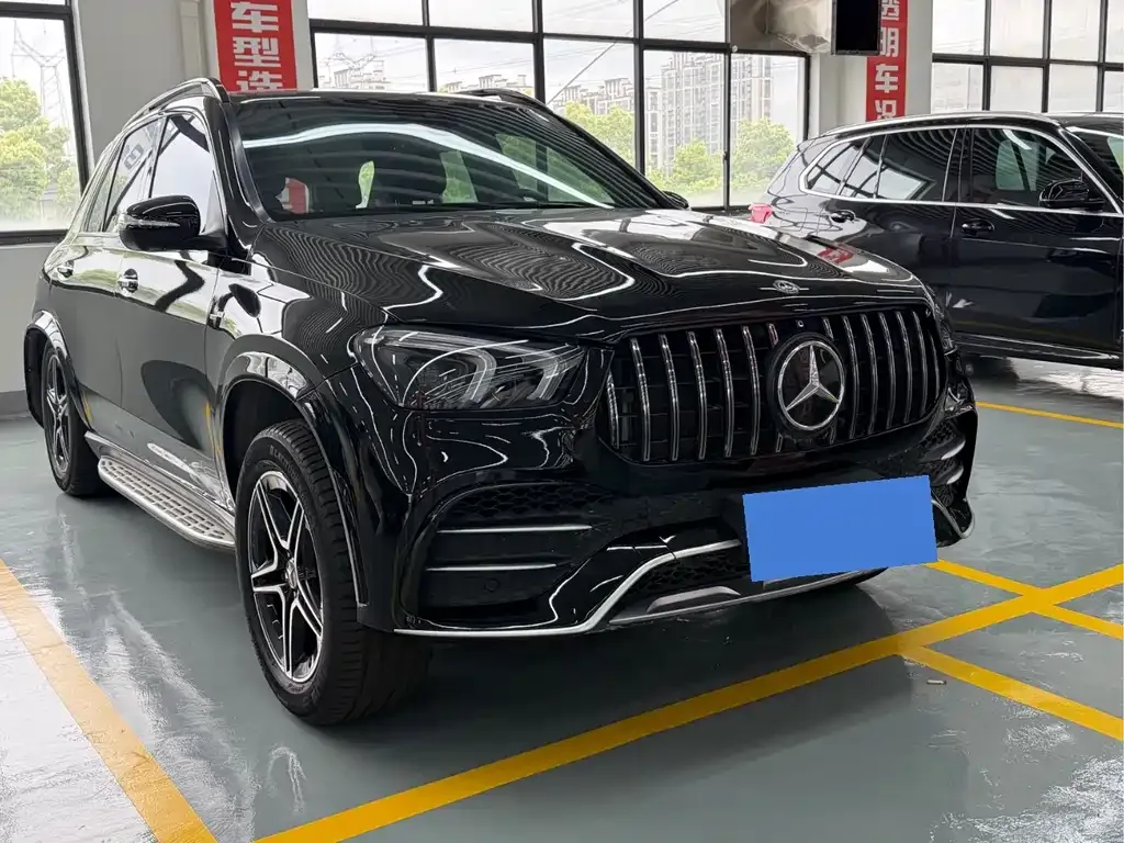 Mercedes-Benz GLE AMG — фото 1