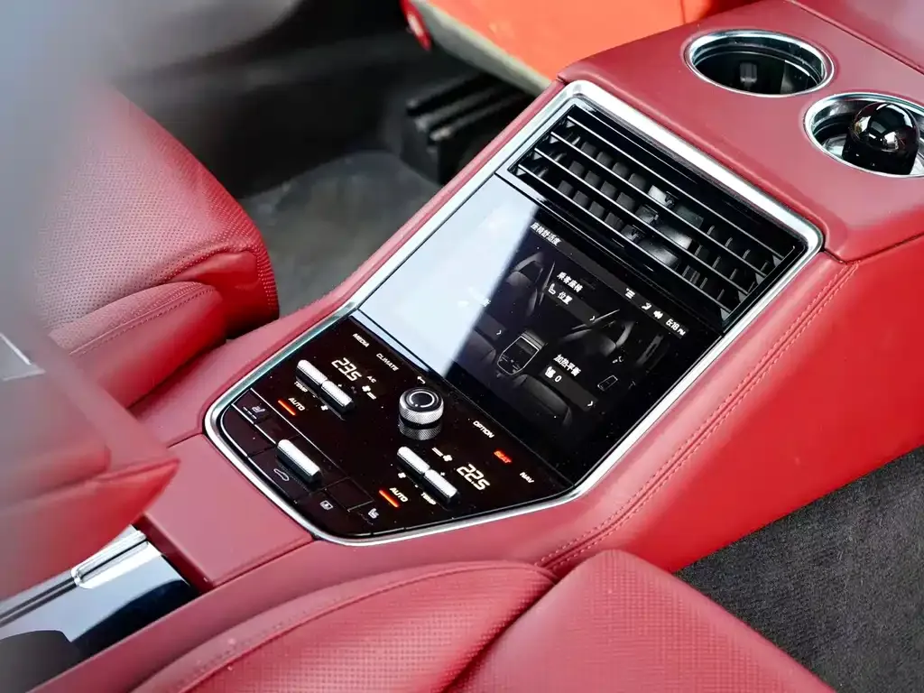 Porsche Panamera — фото 6