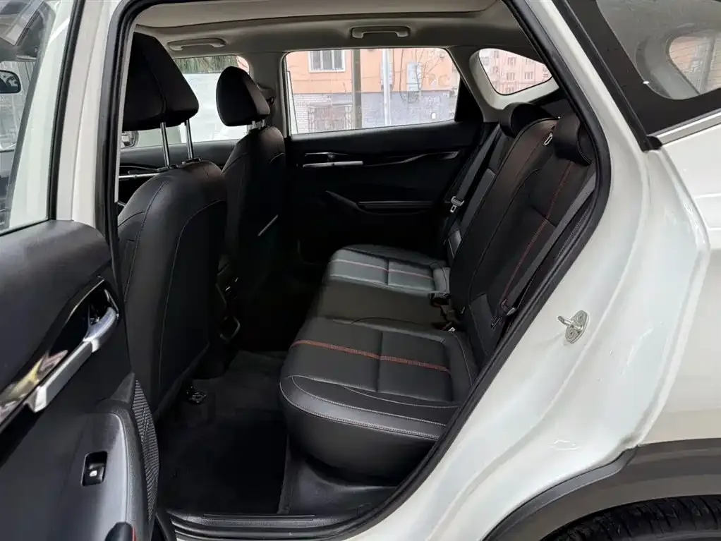 Kia KX3 — фото 3
