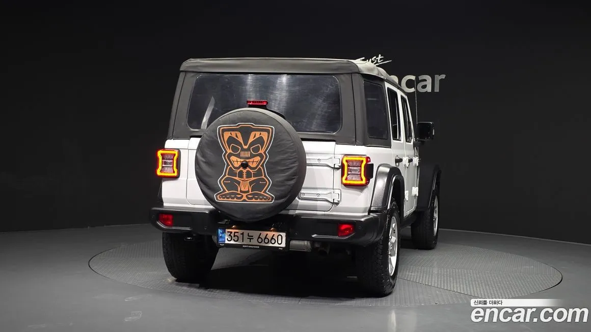 Jeep Wrangler — фото 5
