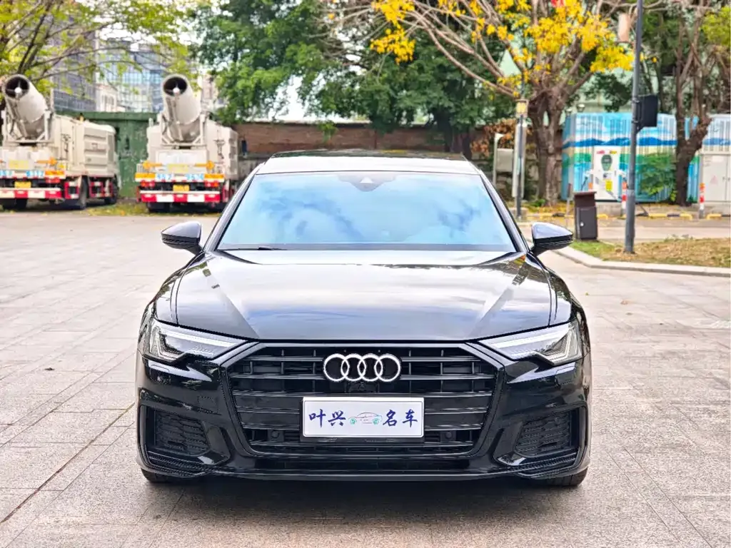 Audi A6L — фото 10