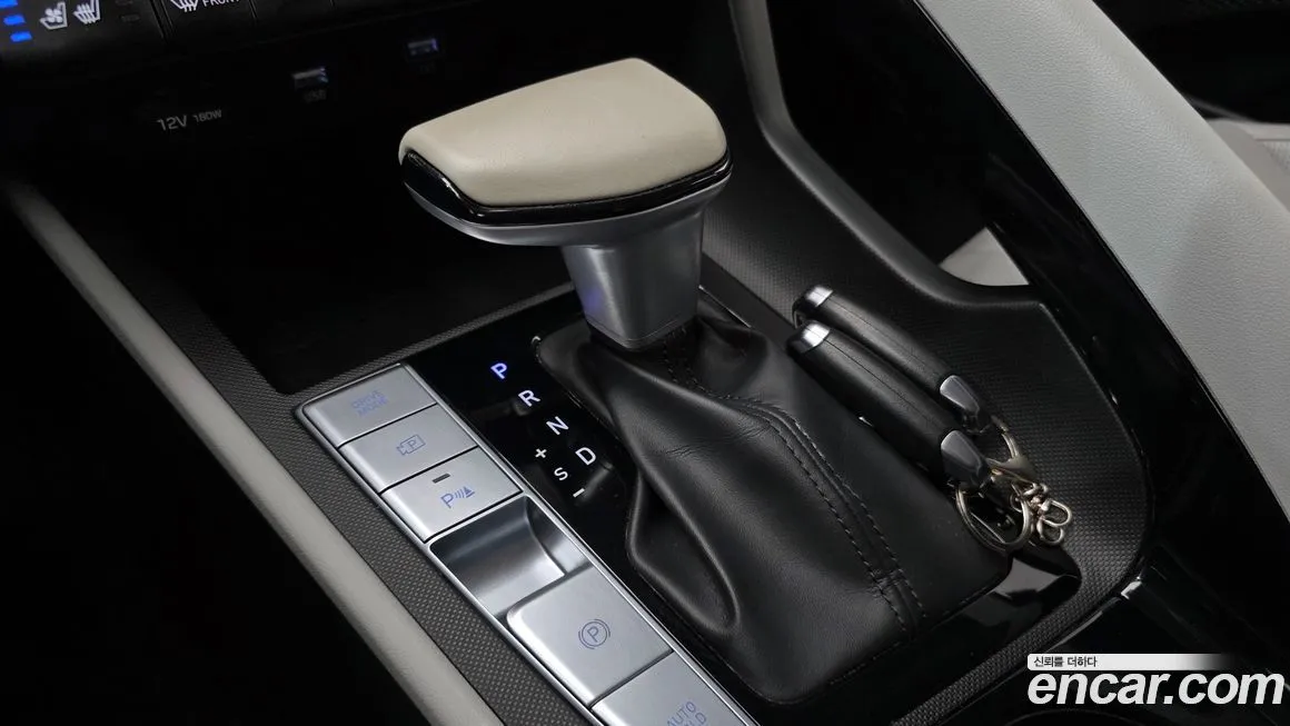Hyundai AVANTE — фото 9