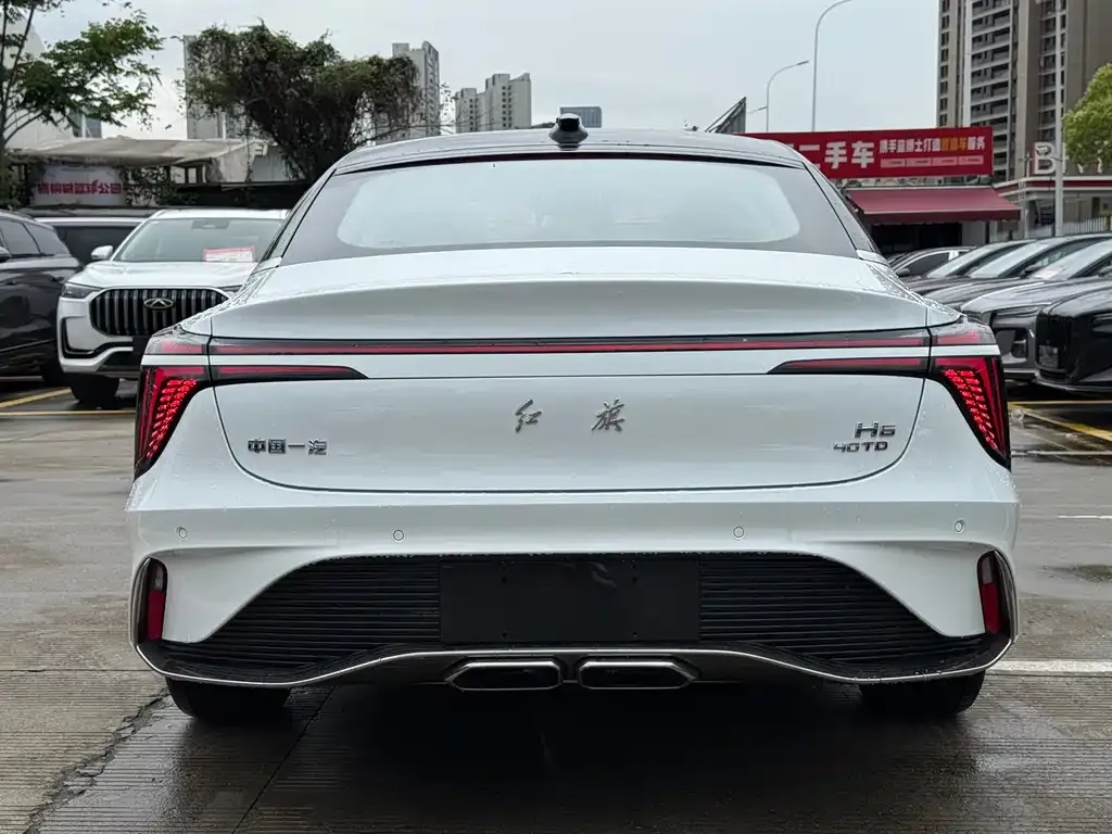 Hongqi H6 — фото 4