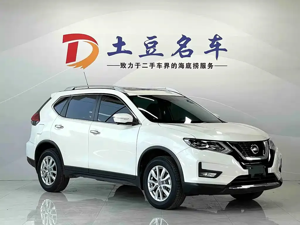 Nissan X-Trail — фото 4