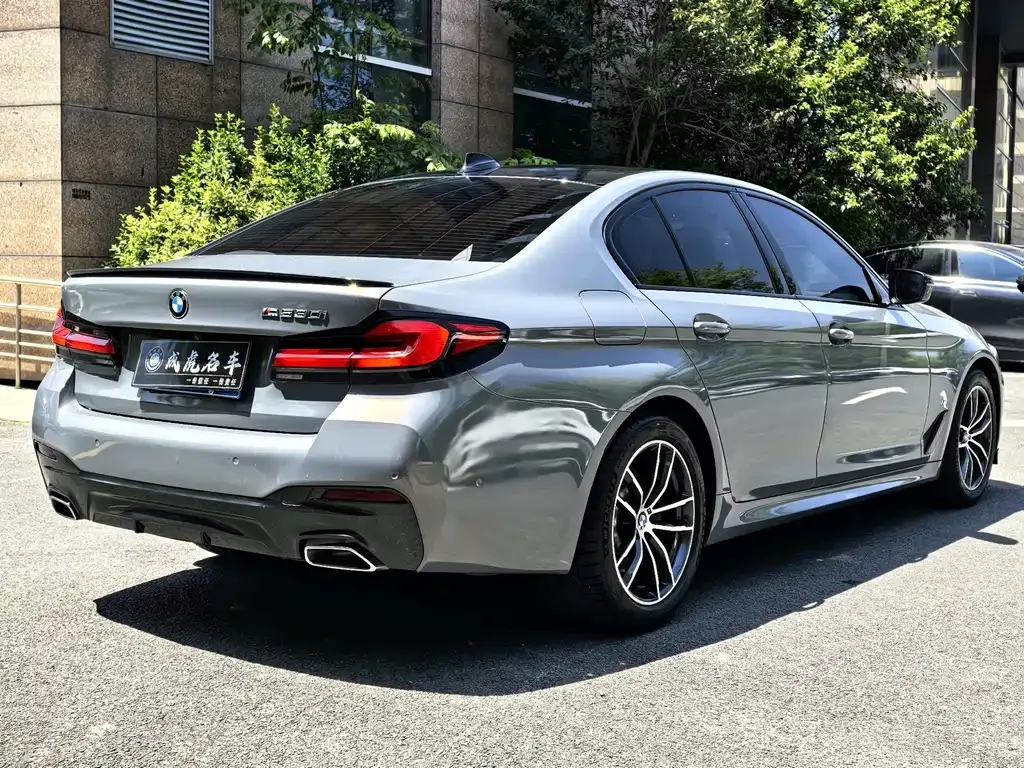 BMW 5 Series (Import) — фото 4