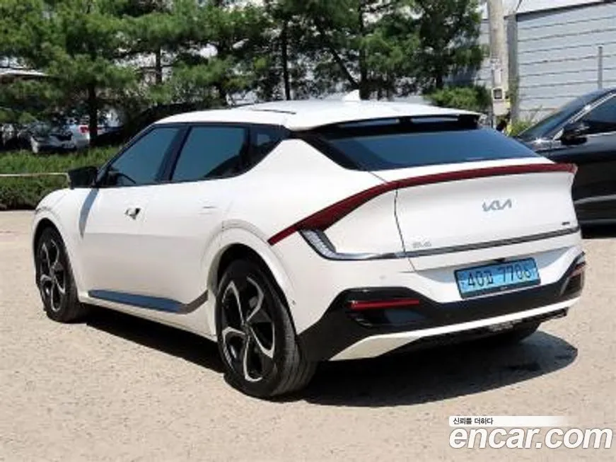 Kia EV6 — фото 2