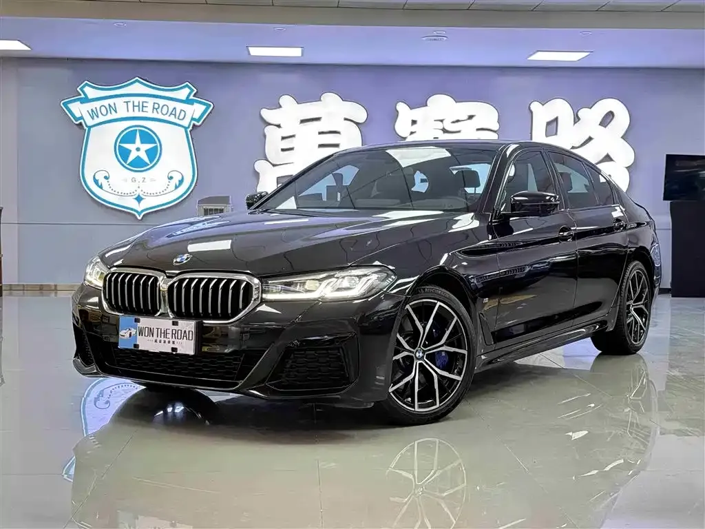 BMW 5 Series (Import) — фото 1