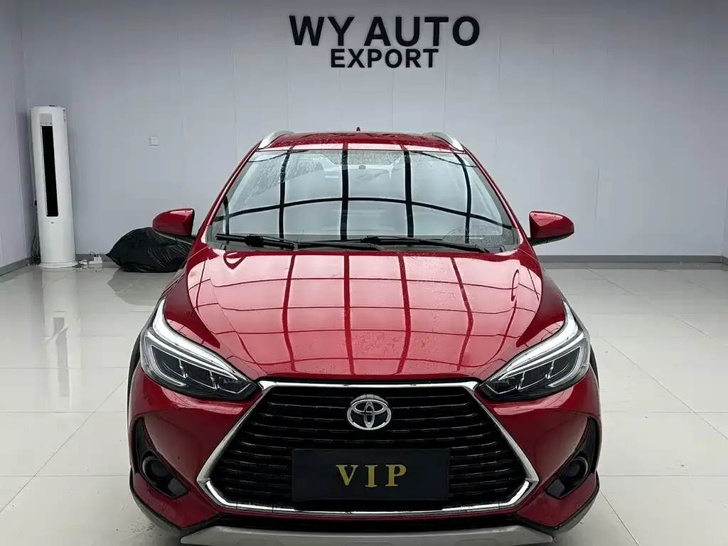 Toyota Yaris L — фото 6