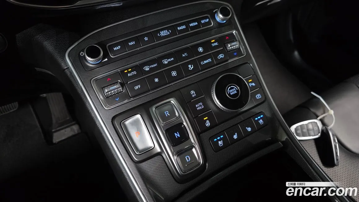 Hyundai Santafe — фото 7