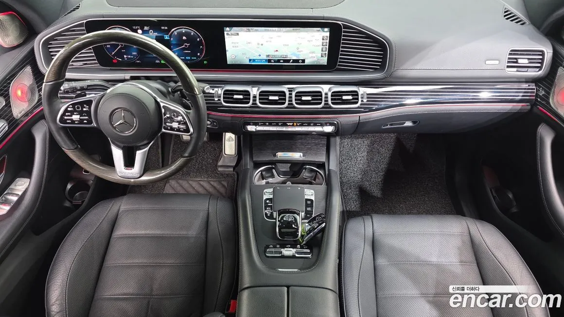 Mercedes-Benz GLS-Class — фото 6