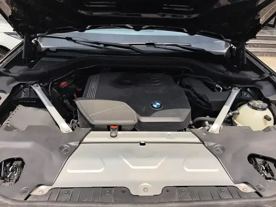 BMW X3 — фото 10