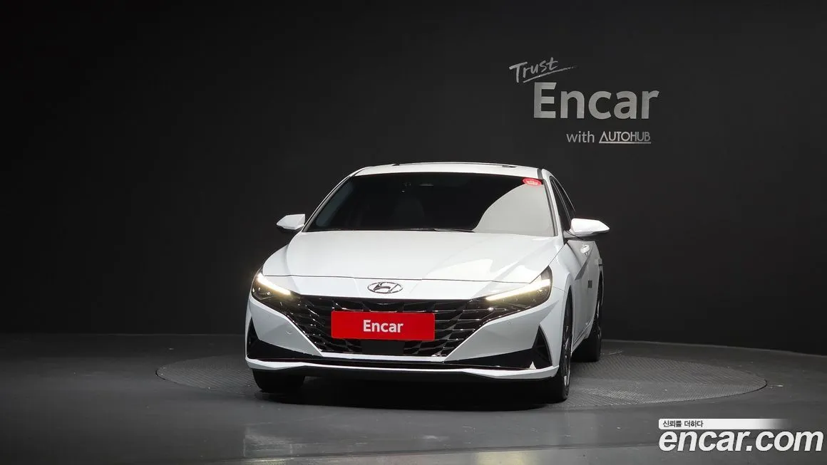 Hyundai AVANTE — фото 4