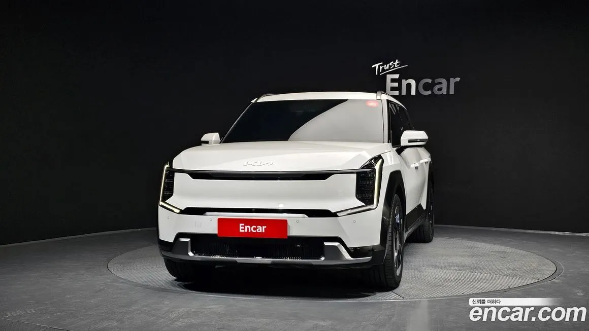 Kia EV9 — фото 3